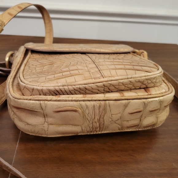 Brahmin Tan Crossbody Bag - Picture 2 of 9